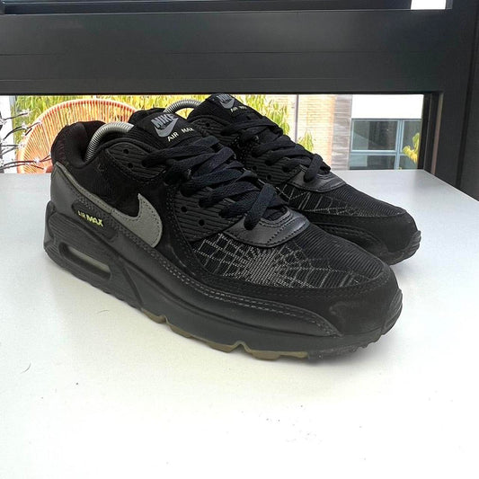 Nike Airmax 90 Halloween.