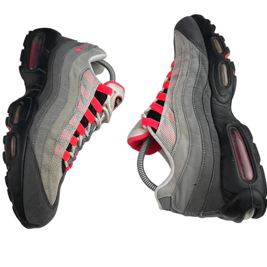 Nike Airmax 95 “Solar Red”