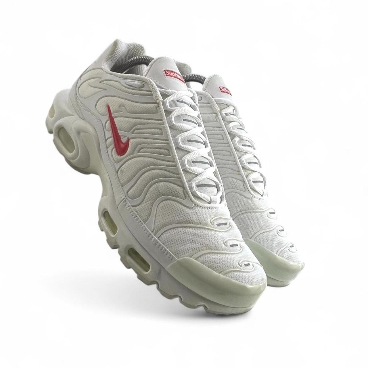 Nike X Supreme TNs.