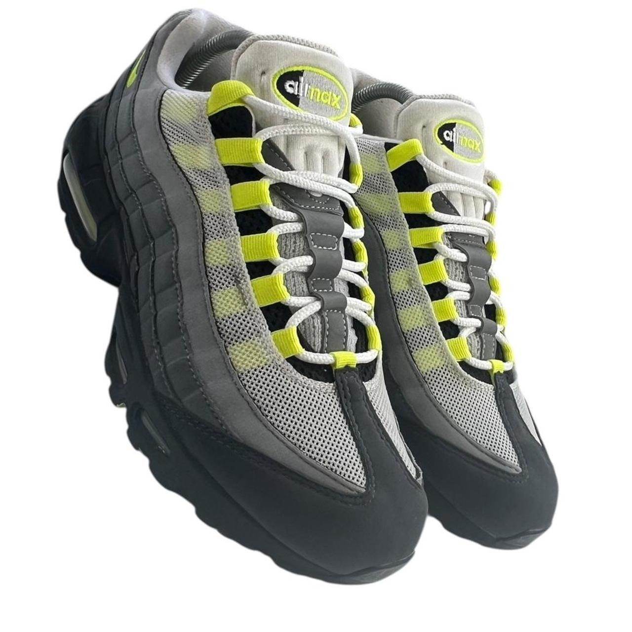 Nike Airmax 95 “ Neon ”