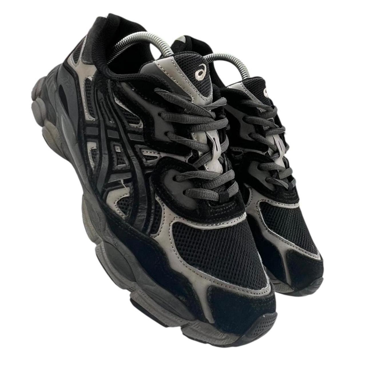 ASICS Gel Kayano 22 trainers - black and grey