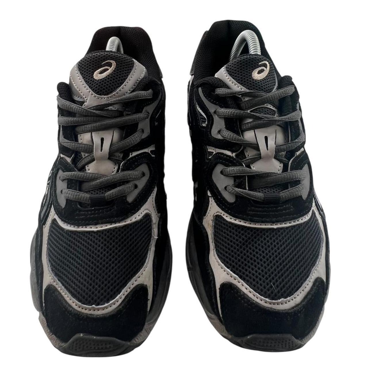ASICS Gel Kayano 22 trainers - black and grey