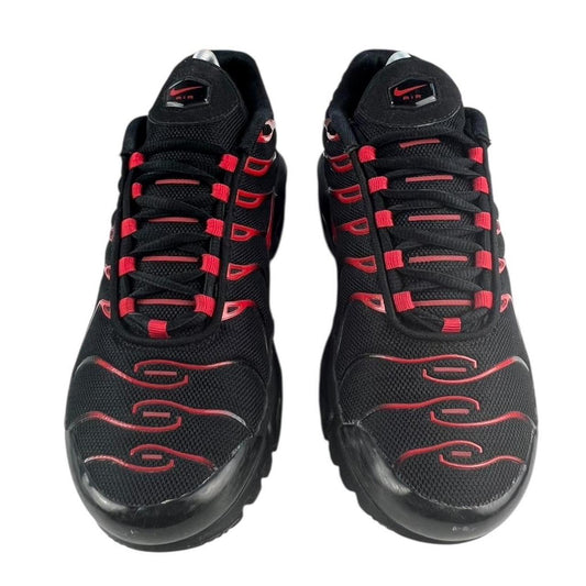 Nike TN Plus “Bred”.