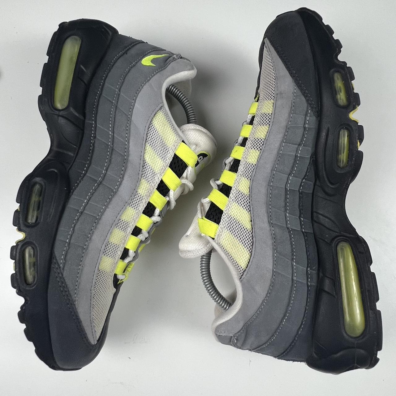 Nike Airmax 95 “ Neon ”