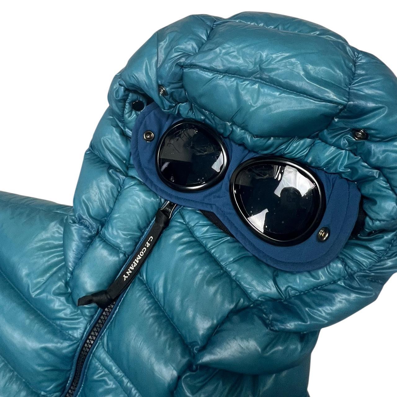 CP Company DD Shell goggle Jacket.