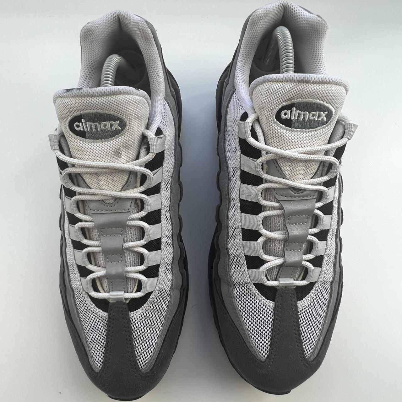 Nike Airmax 95 “Grey Jewel”