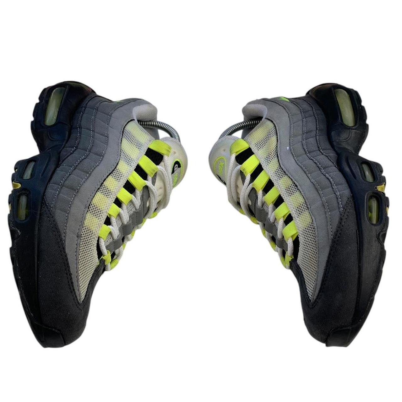 Nike Airmax 95 “ Neon ”