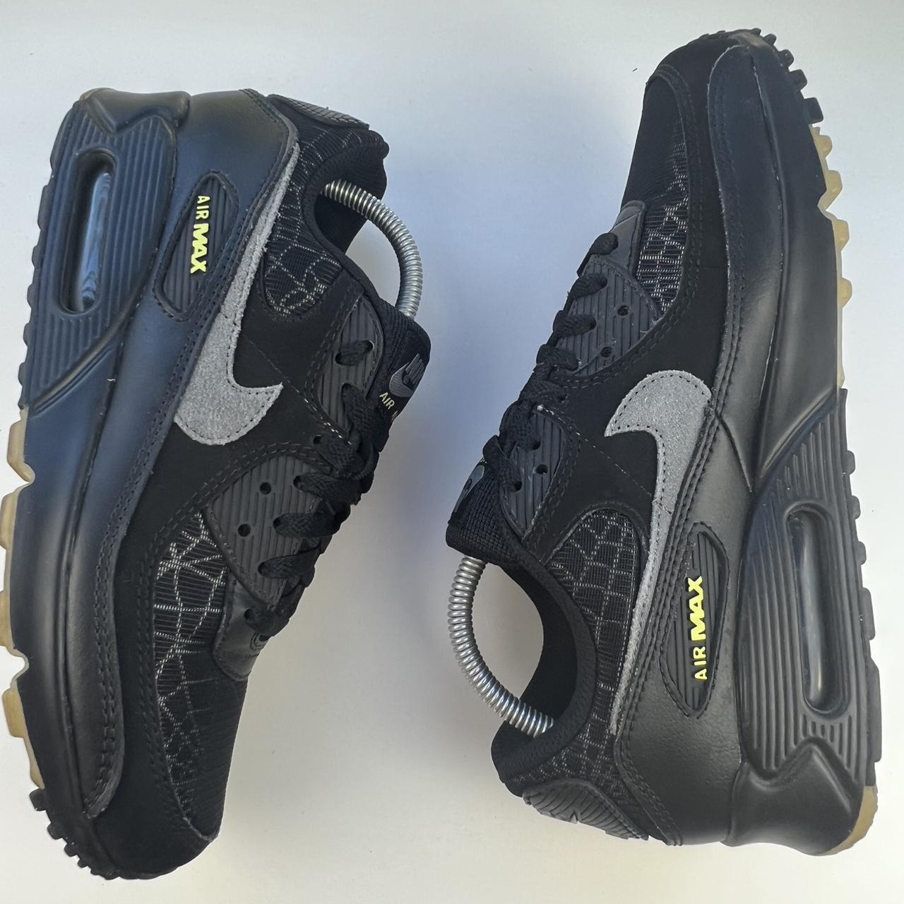 Nike Airmax 90 Halloween.