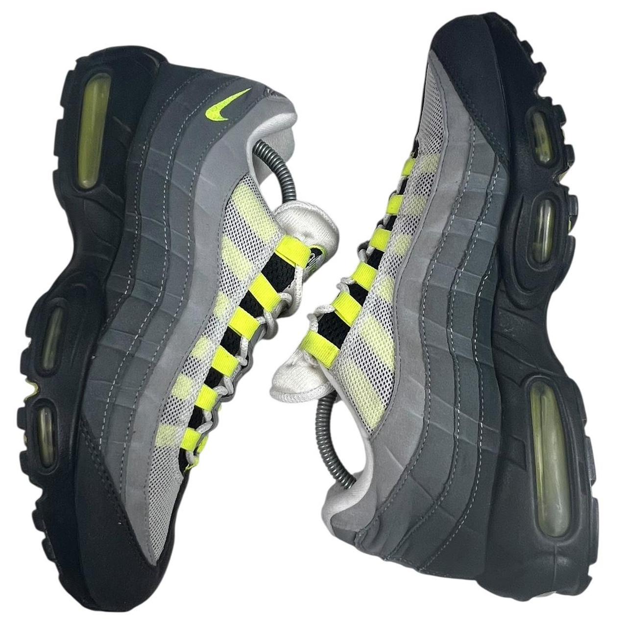 Nike Airmax 95 “ Neon ”
