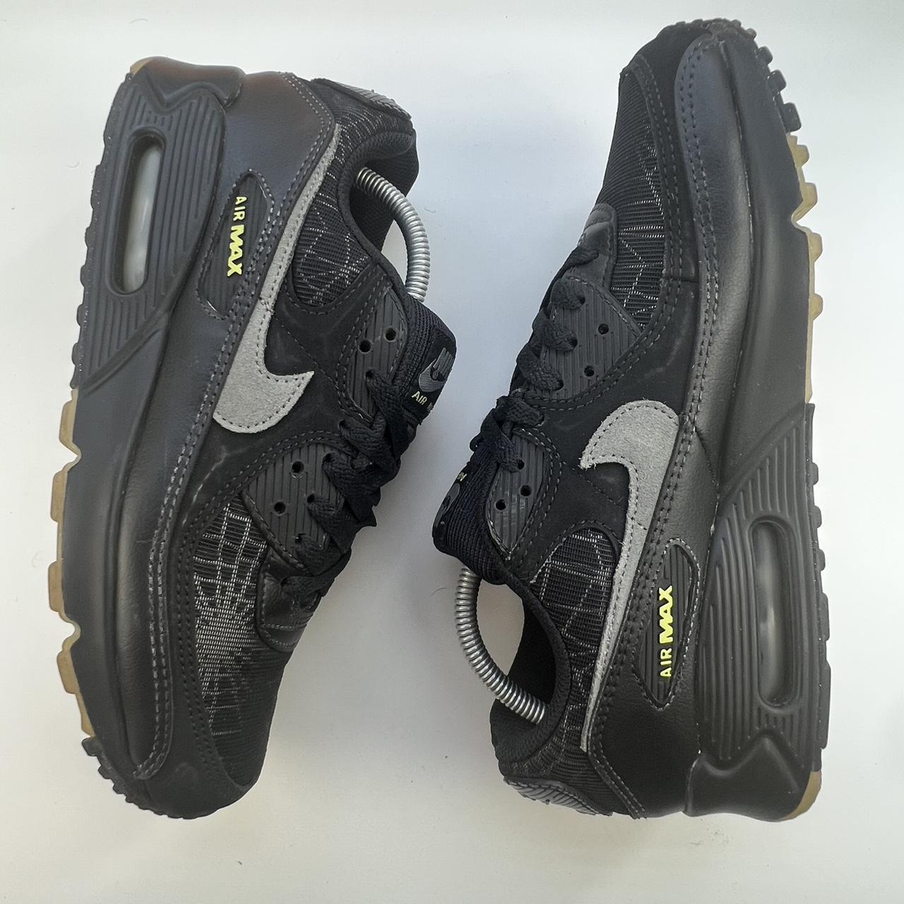 Nike Airmax 90 Halloween.