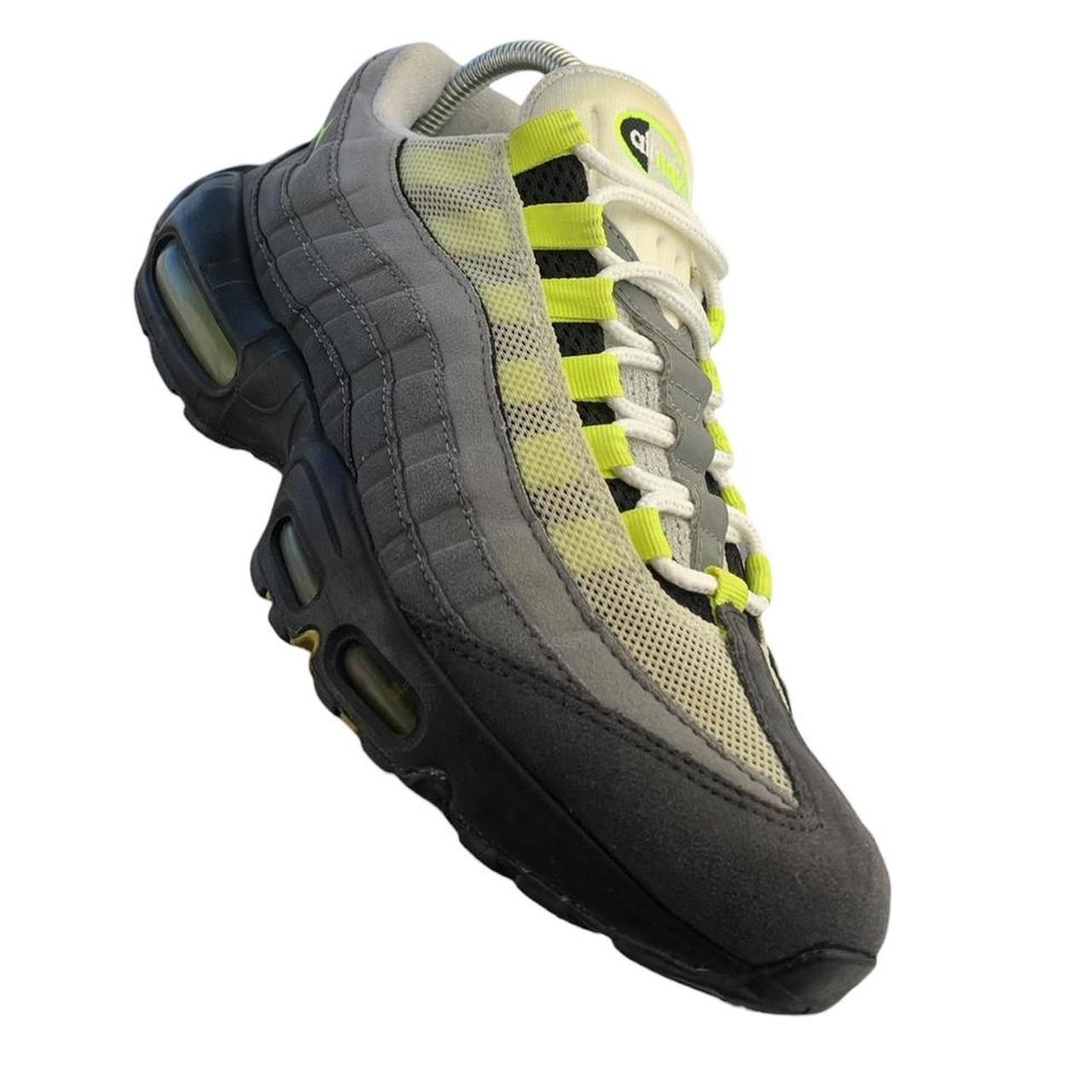 Nike Airmax 95 “ Neon ”
