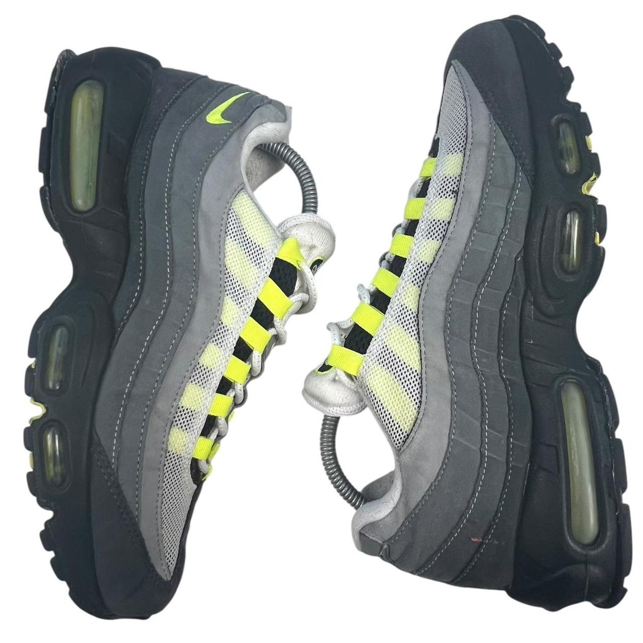 Nike Airmax 95 “ Neon ”