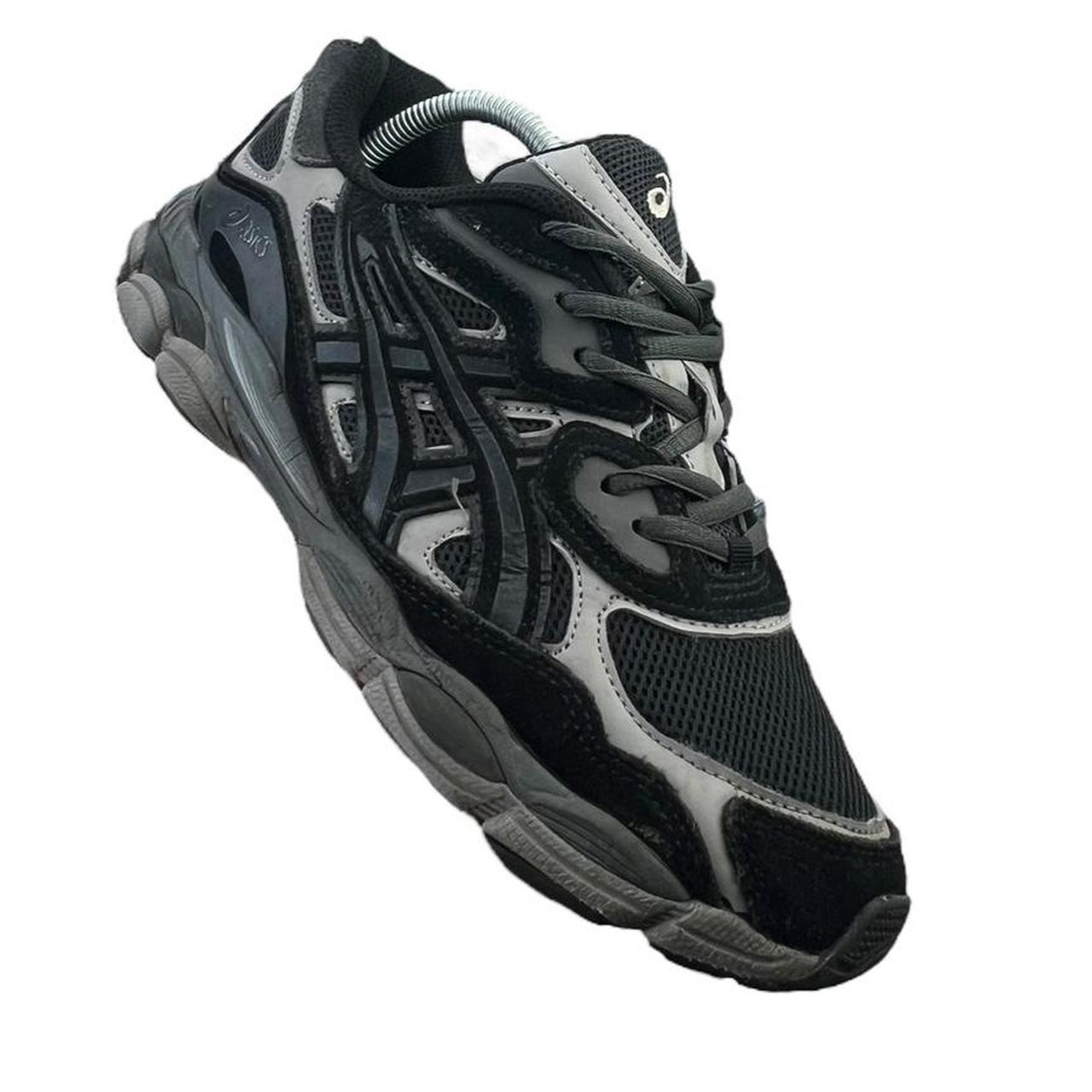 ASICS Gel Kayano 22 trainers - black and grey
