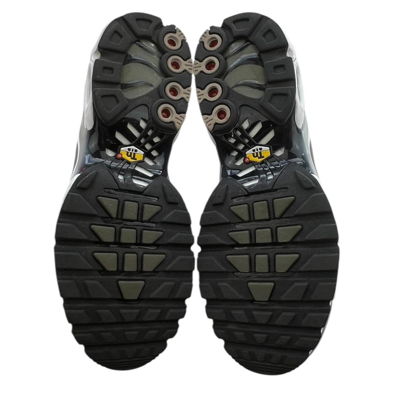 Nike TN Airmax “Photon Dust ” .