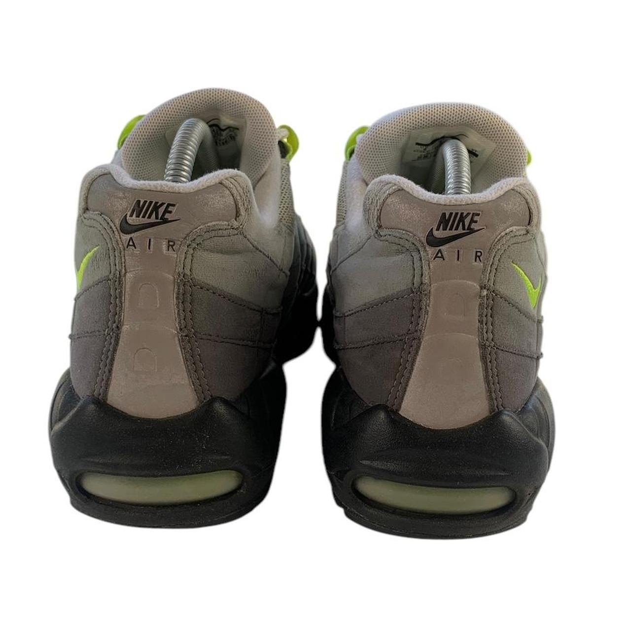 Nike Airmax 95 “ Neon ”