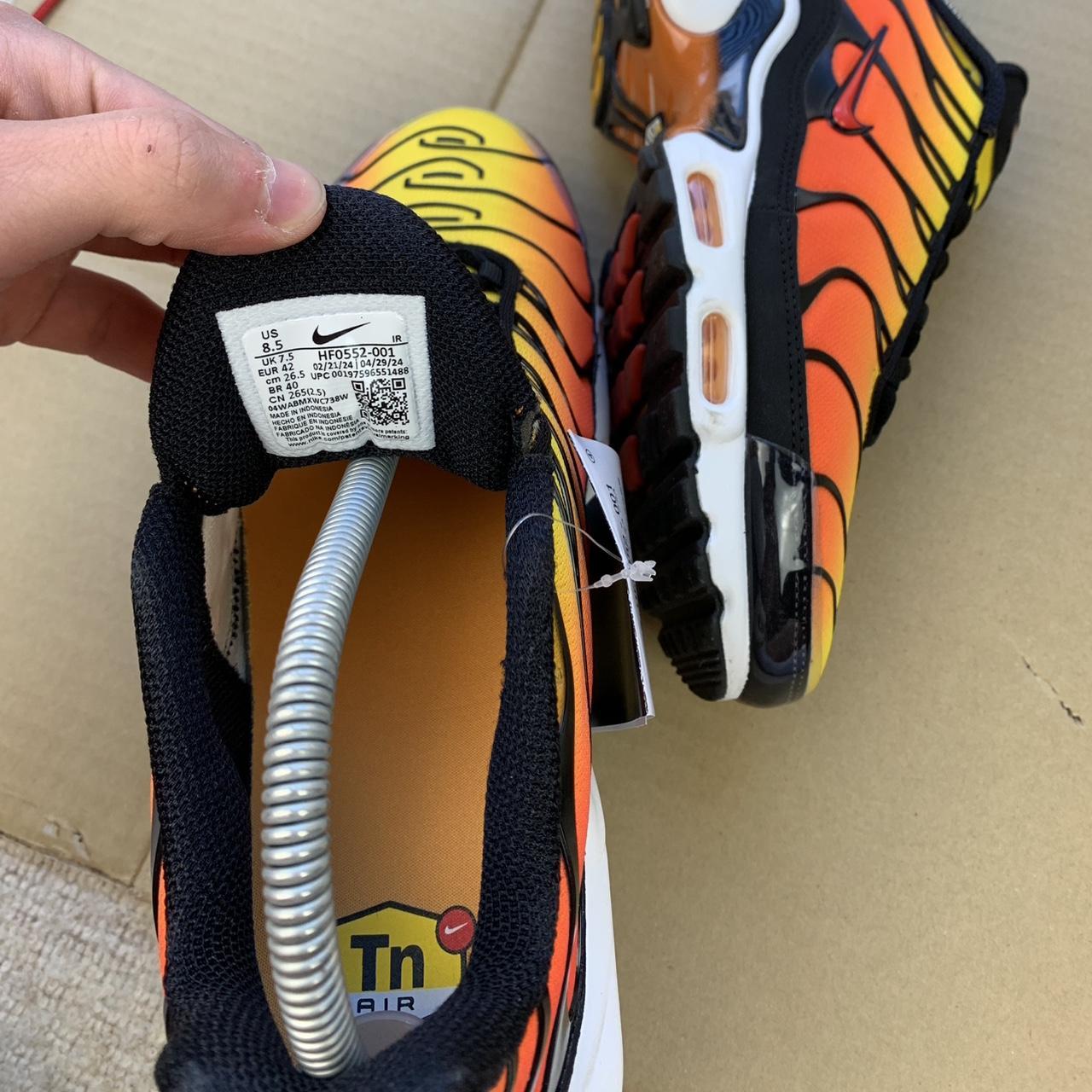 Nike ‘Pimento’ TN.