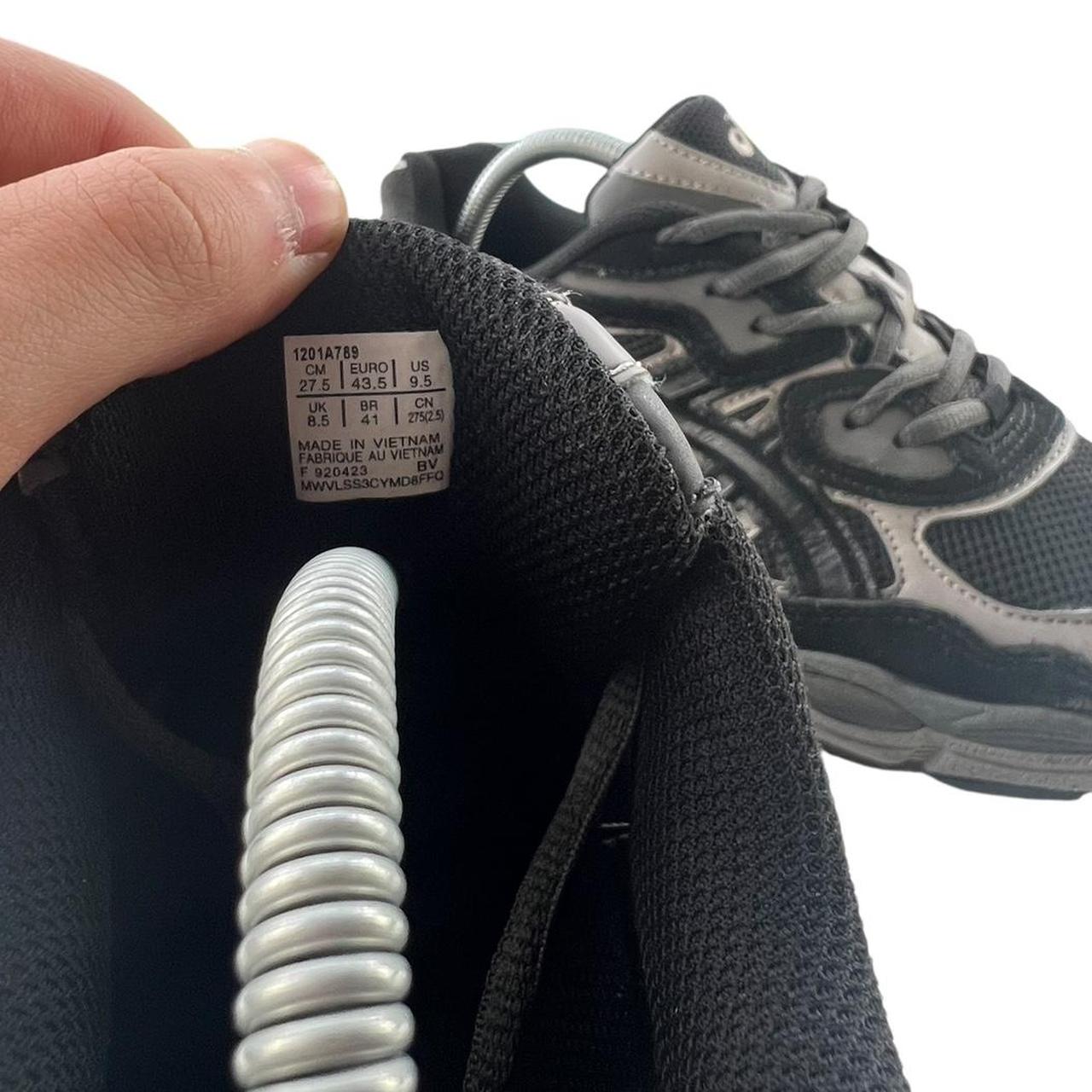 ASICS Gel Kayano 22 trainers - black and grey