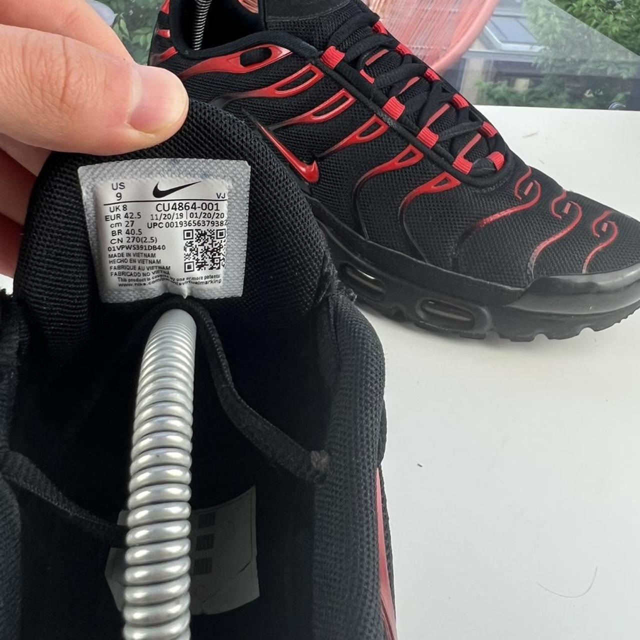 Nike TN Plus “Bred”.