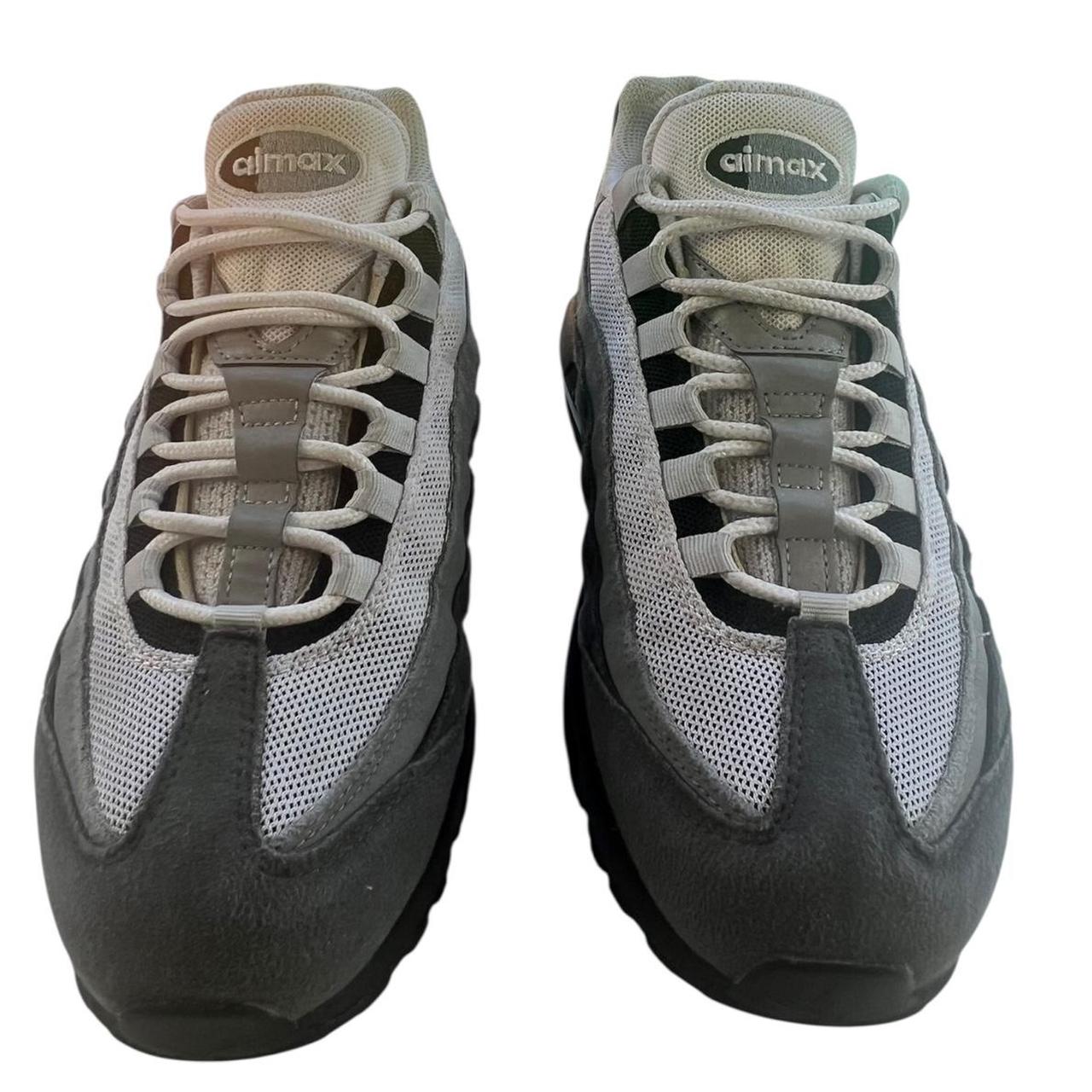 Nike Airmax 95 “Grey Jewel ”